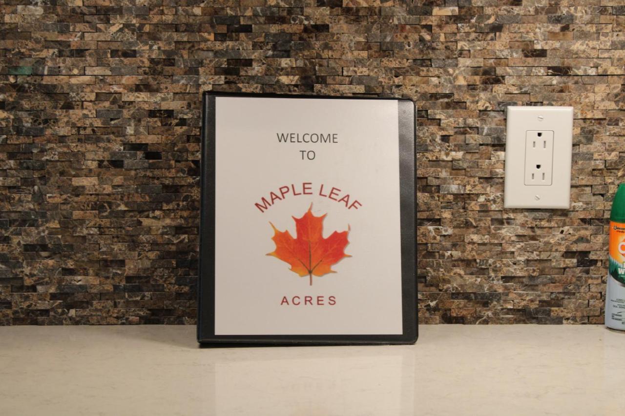 Villa Maple Leaf Acre Williston Esterno foto